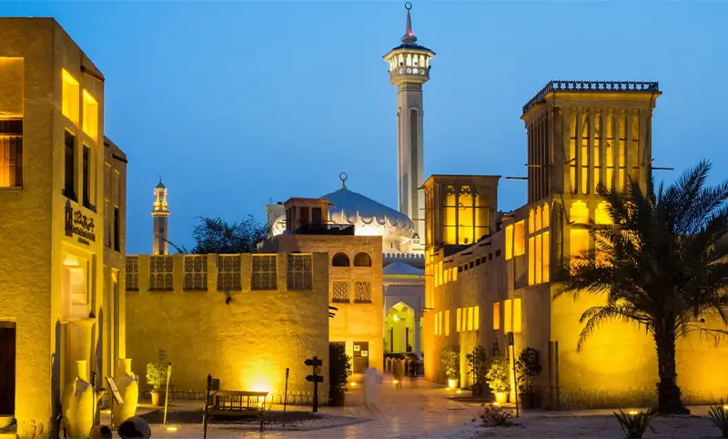 محله سنتی «الفهیدی»، محلهای با معماری سنتی عربی در دل شهر مدرن دبی است.