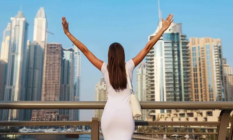 دبی به عنوان یکی از مراکز بزرگ تجاری و فناوری جهان، نیاز به تخصص‌های جدید و متنوع دارد