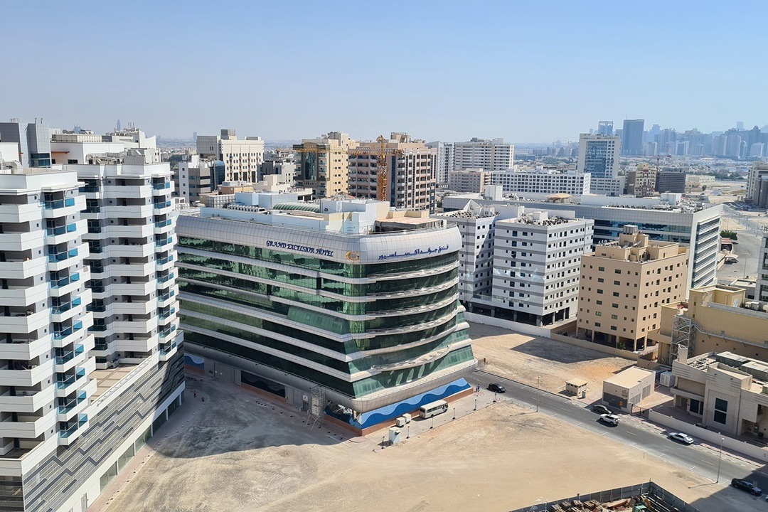 البرشا (Al Barsha)، محلهای مناسب برای فروشگاههای عمومی و مشاغل کوچک با قیمت مناسبتر نسبت به مناطق لوکس.