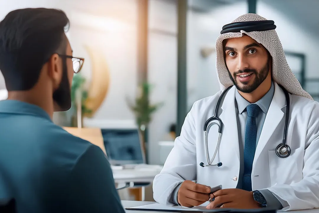 داشتن بیمه درمانی معتبر برای والدین یکی از شروط مهم اقامت است.