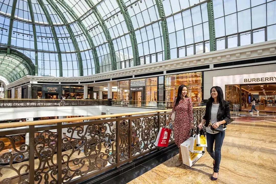 امارات مال، یکی از شناختهشدهترین مراکز خرید در دبی