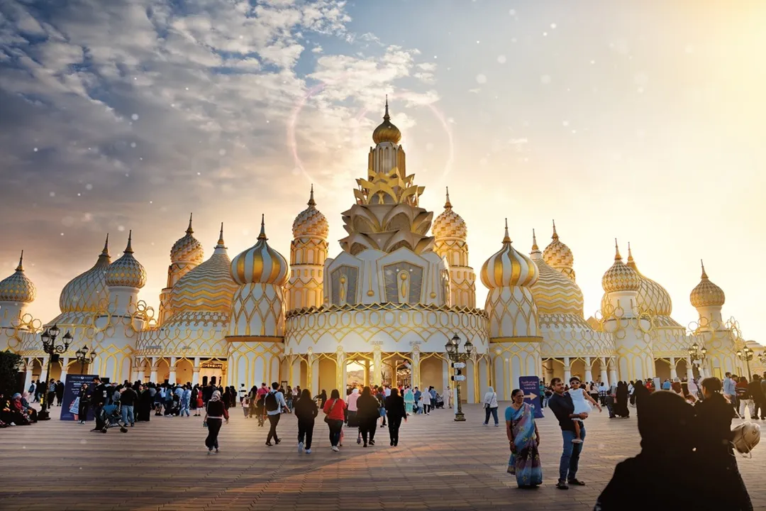 در این مجموعه تفریحی بزرگ، آتشبازی در چند شب پیاپی برگزار میشود